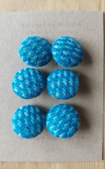 Two Sisters Tweed buttons - 5 3