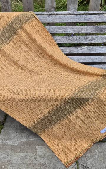 Two Sisters Tweed Throw Lambswool