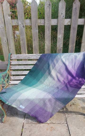 Three Sisters Tweed throw