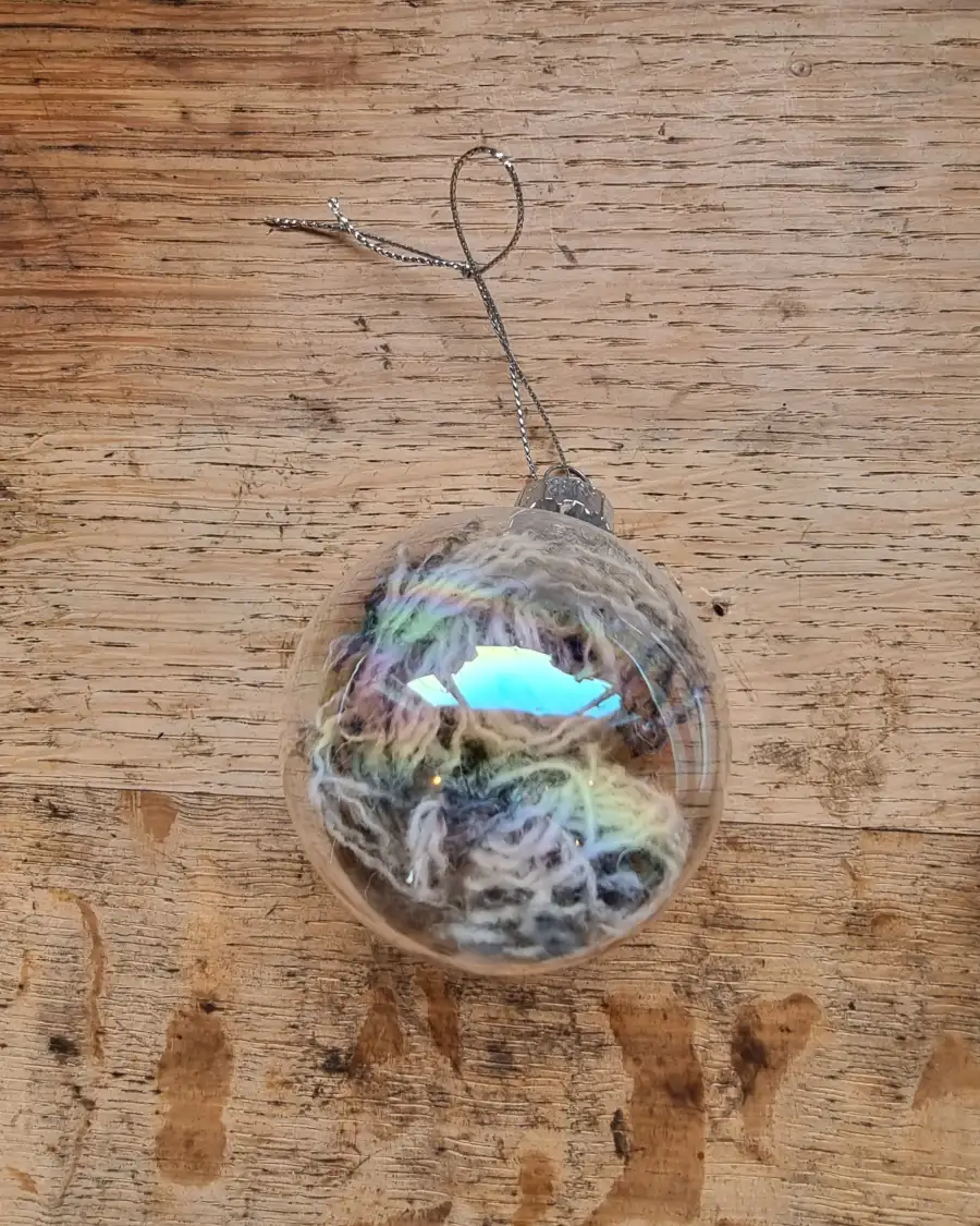 Yarn ends bauble