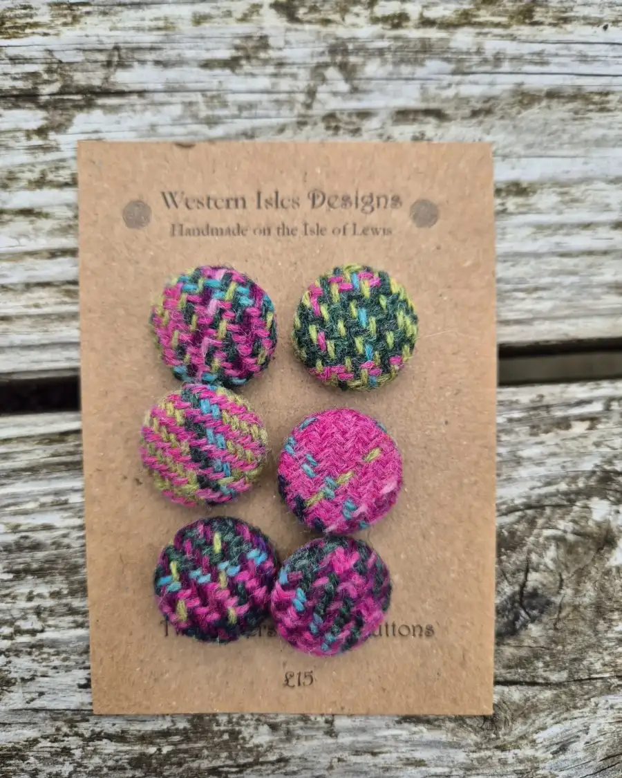 Three Sisters Tweed Buttons - 1 2