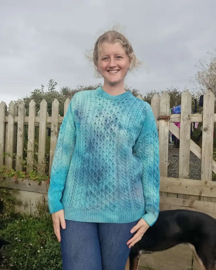 Hand dyed merino wool jumper M