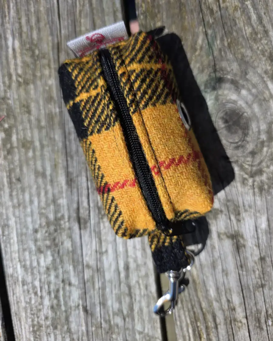 Harris Tweed Bag Holder/ Headphones Case - 6 2