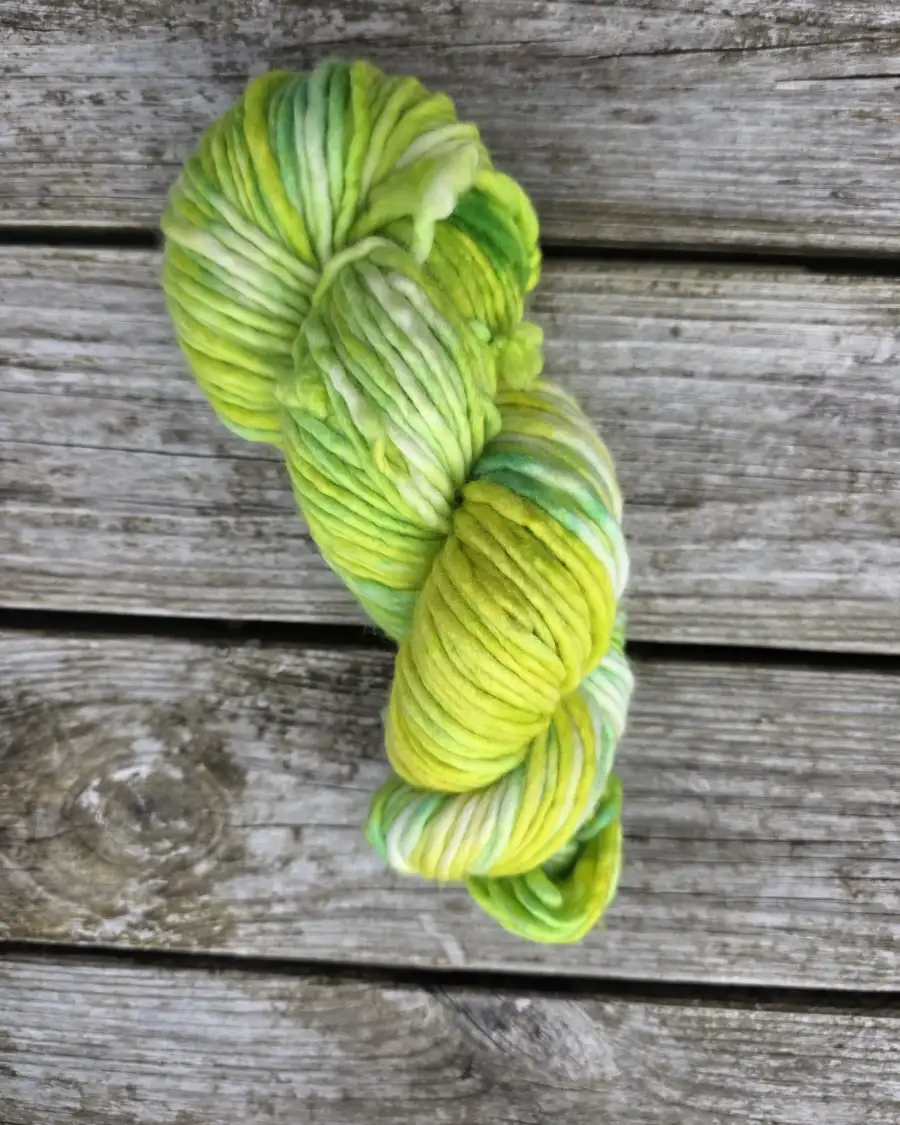Hand-Dyed Yarn: 100% Merino, chunky - 3 3