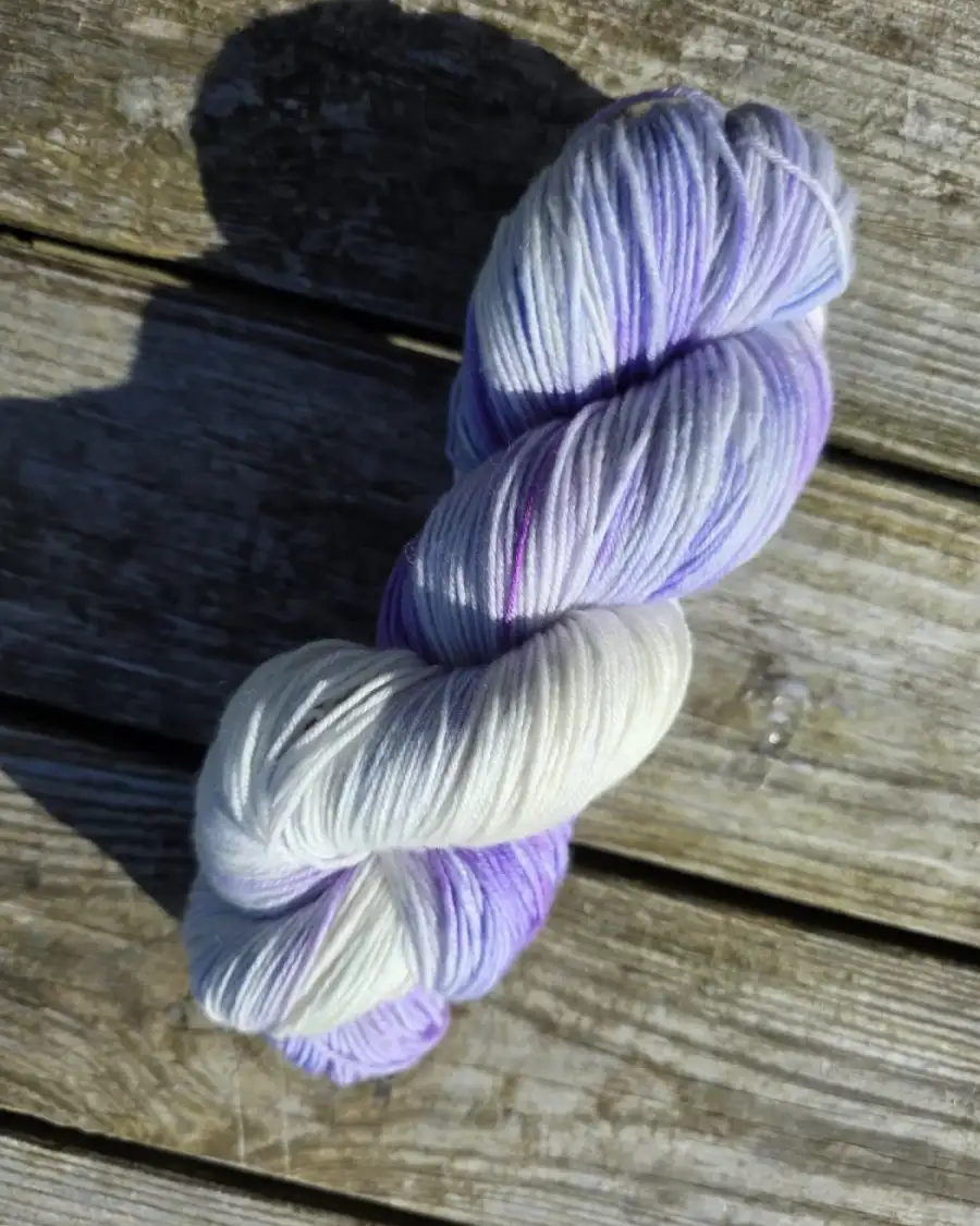 Hand-Dyed Yarn: Merino, 4 ply