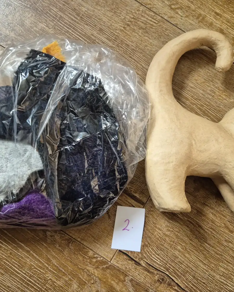 Mini George craft pack