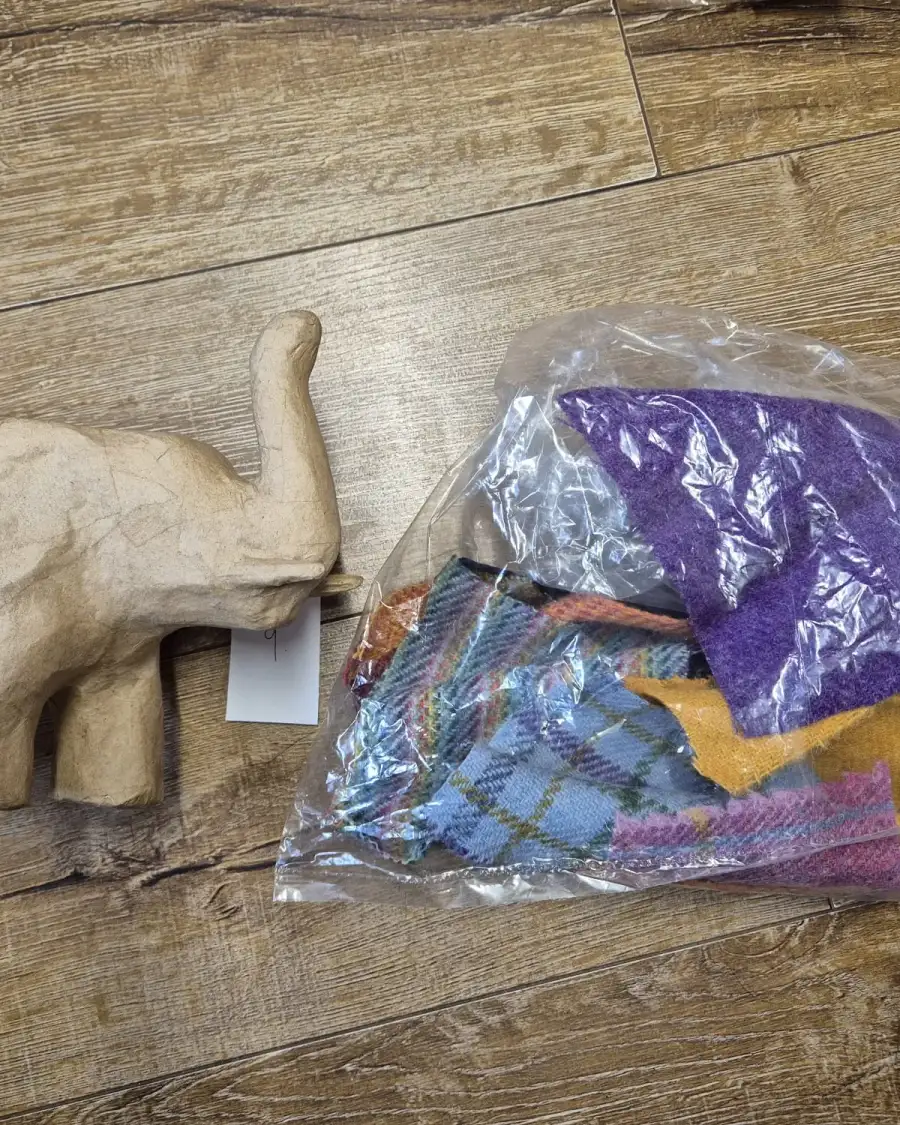 Mini elephant craft pack