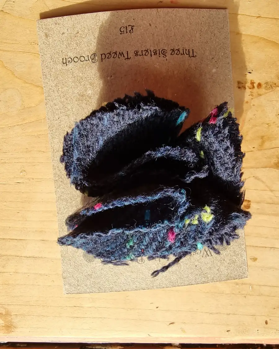 Three Sisters Tweed pin brooch