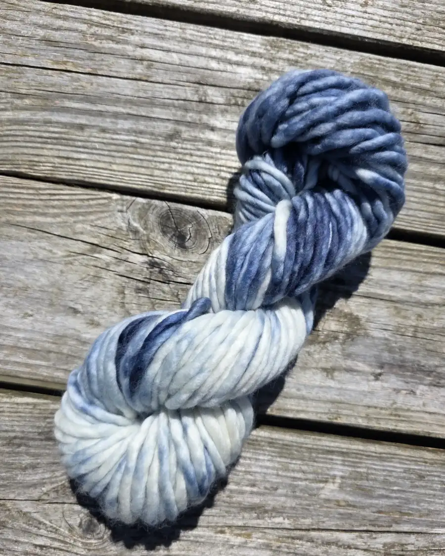 Hand-Dyed Yarn: 100% Merino, chunky - 2