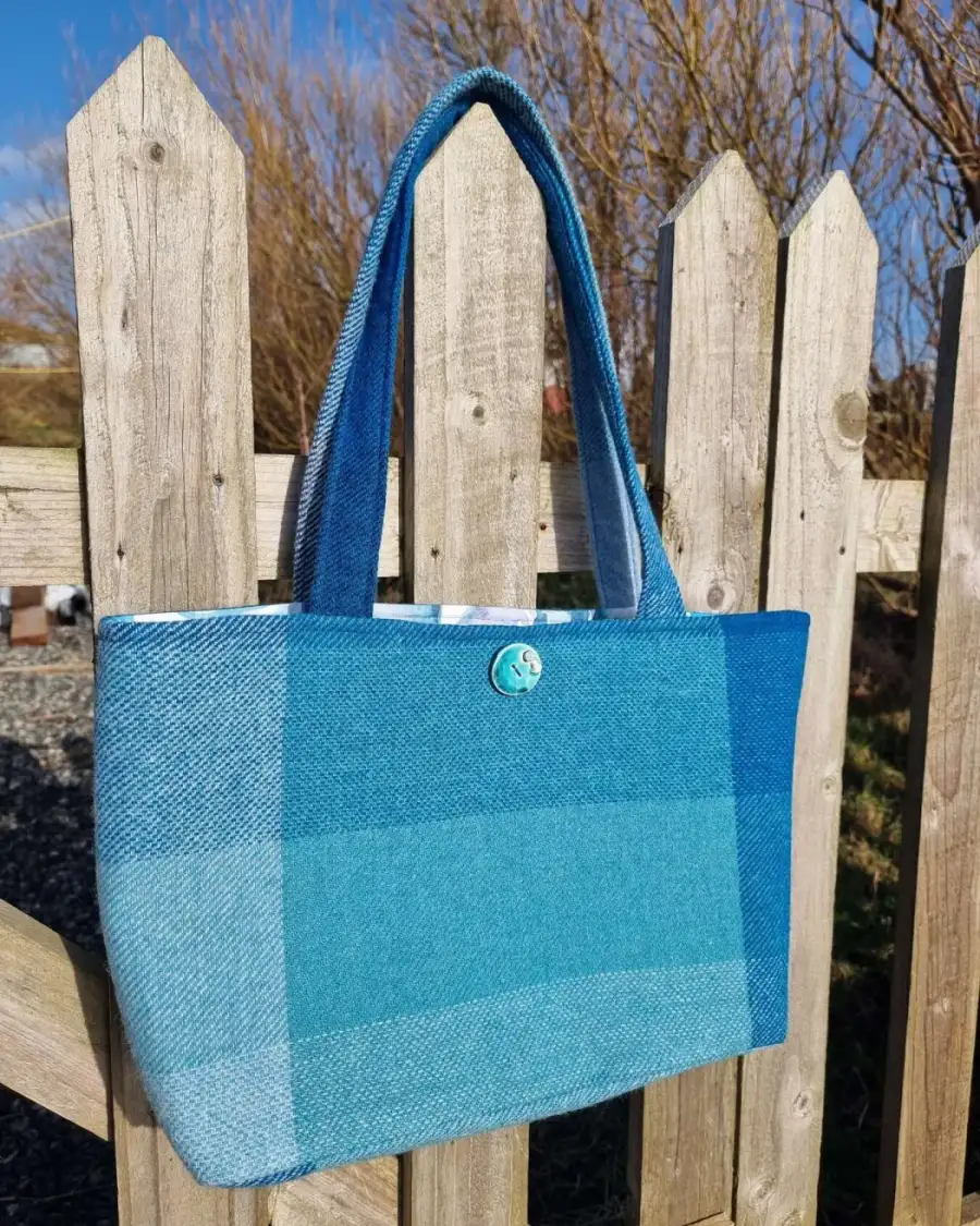 Two Sisters Tweed shoulder bag