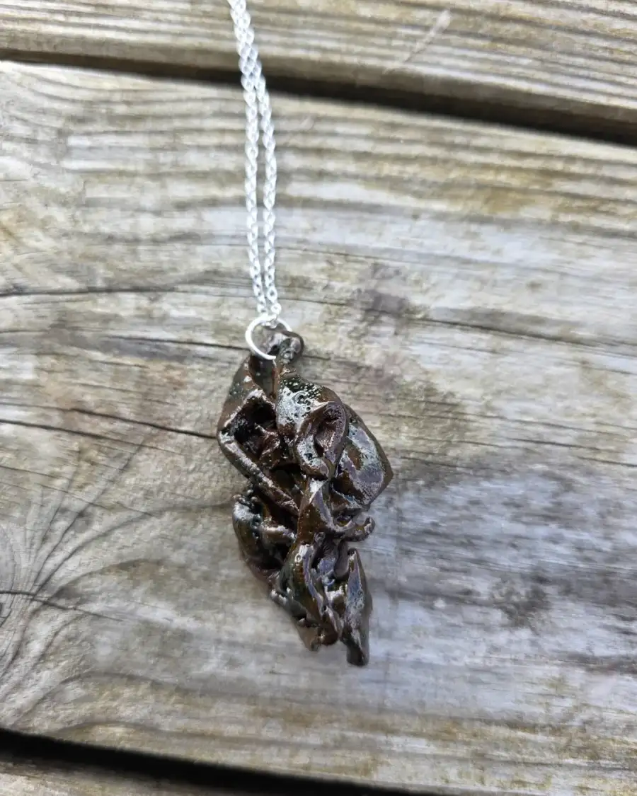 Ceramic Necklace seaweed tangle