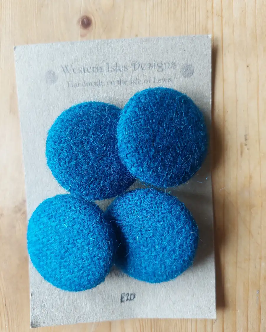 Harris Tweed buttons - 4