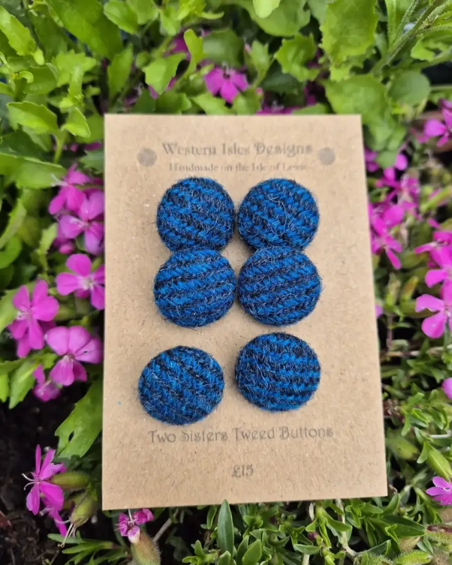 Two Sisters Tweed buttons