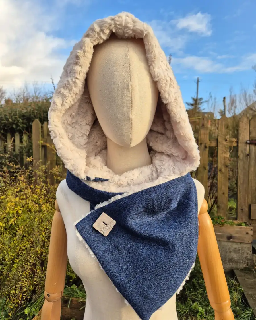 Harris Tweed Hooded scarf