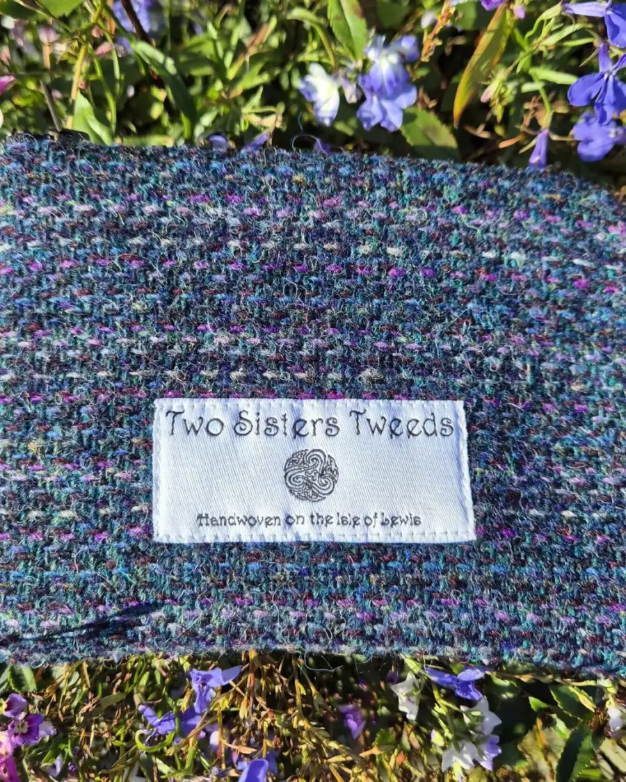 Two Sisters Tweed Zip Purse