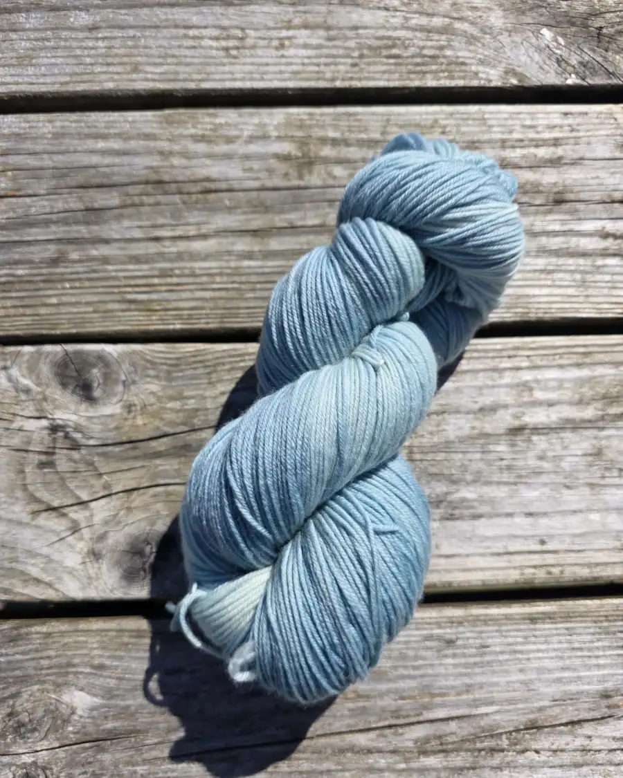 Hand-Dyed Yarn: 100% Merino, 4 ply - 1