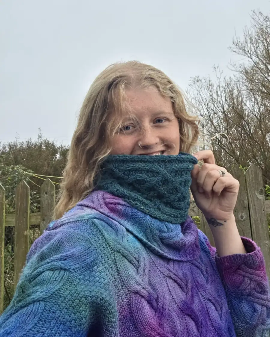 Hand Knitted merino headband/cowl