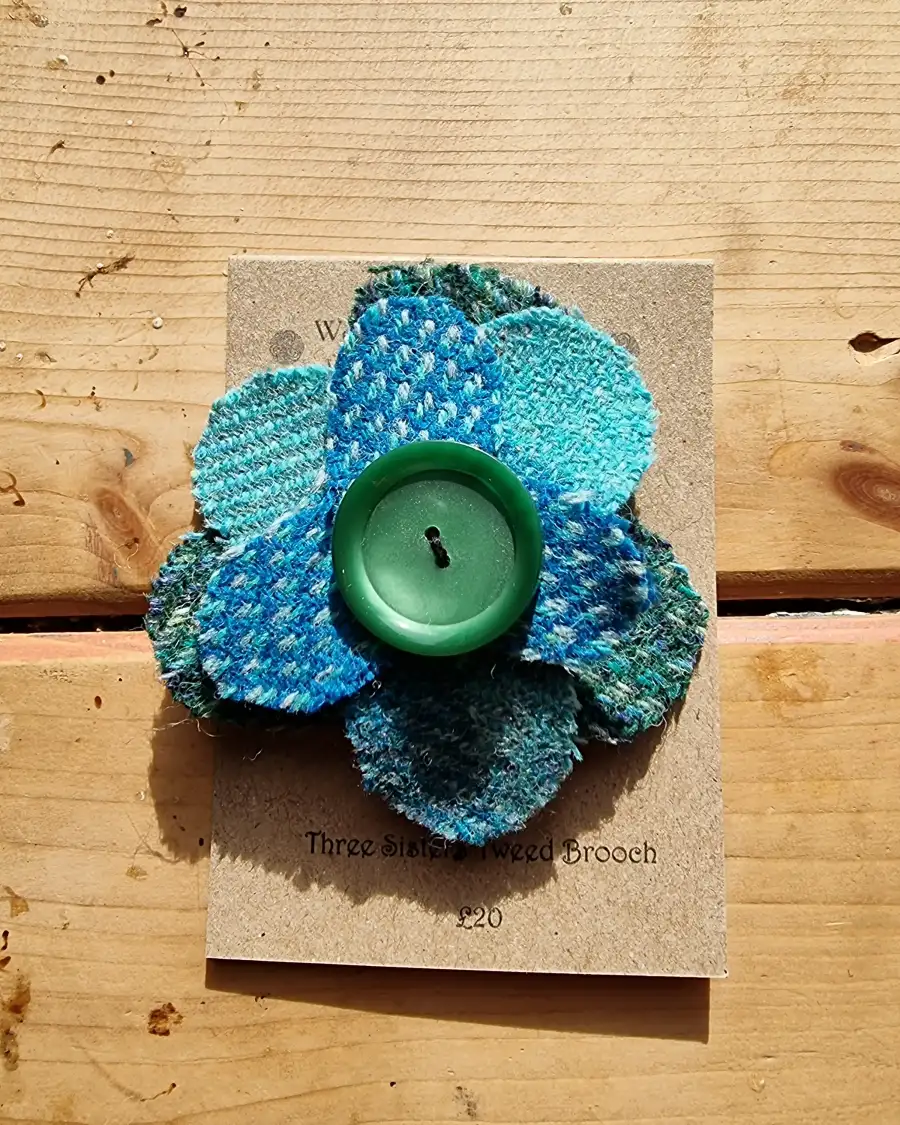 Tweed flower brooch