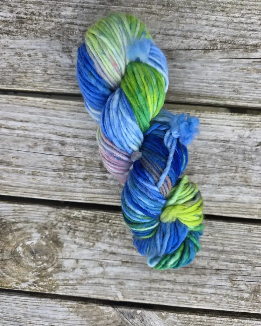 Hand-Dyed Yarn: 100% Merino, chunky - 4 3