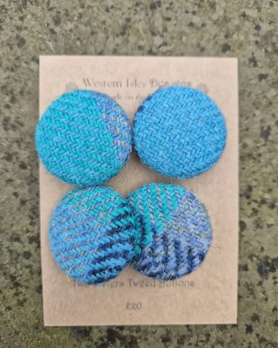 Two Sisters Tweed Bottons