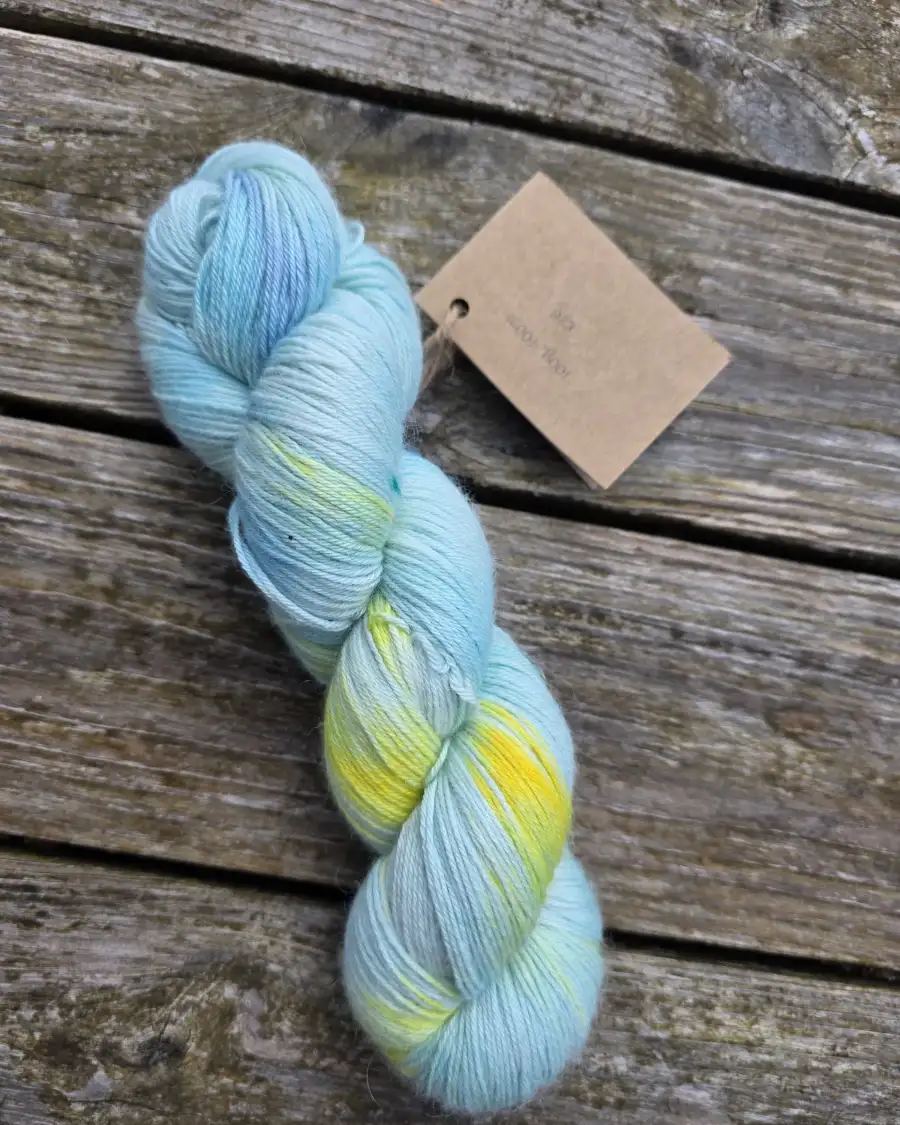 Hand-Dyed Yarn: Baby Alpaca, 4 ply - 5 2