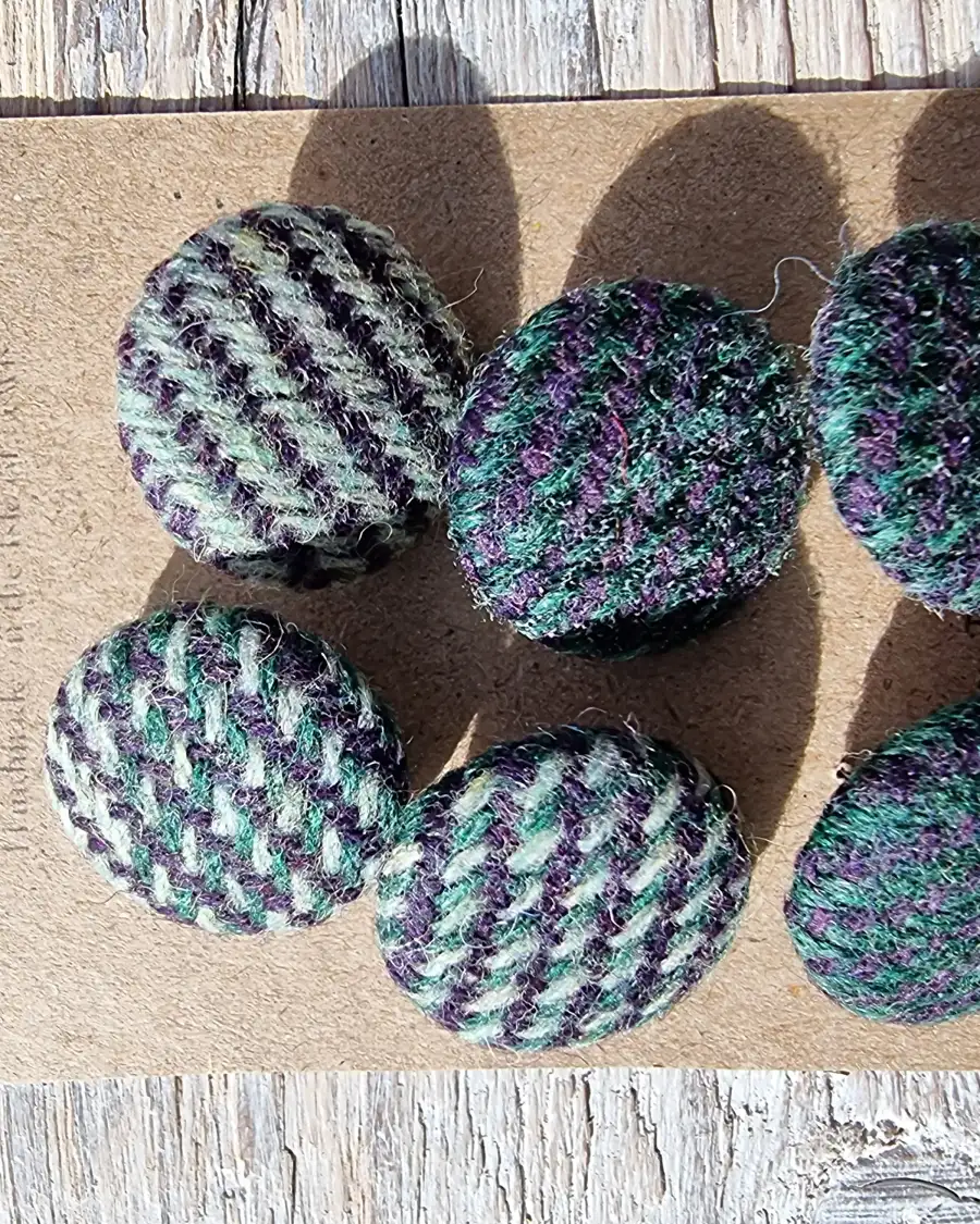 Three Sisters Tweed Buttons - 2 4