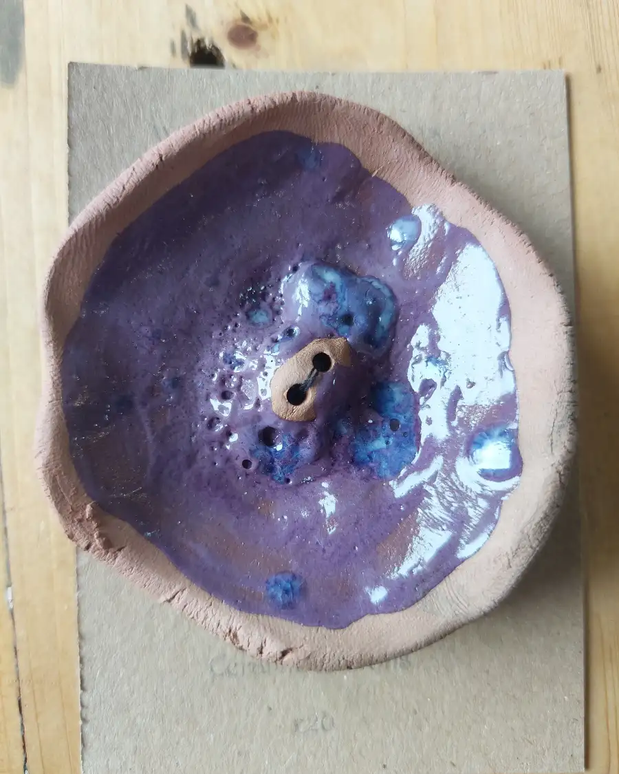 Ceramic button rockpool