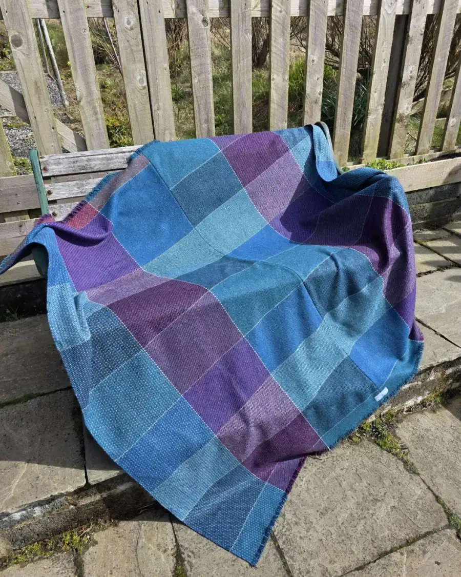 Two Sisters Tweed Blanket heavyweight