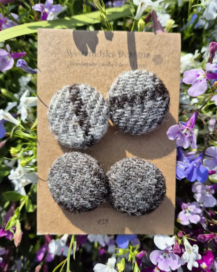 Harris tweed buttons