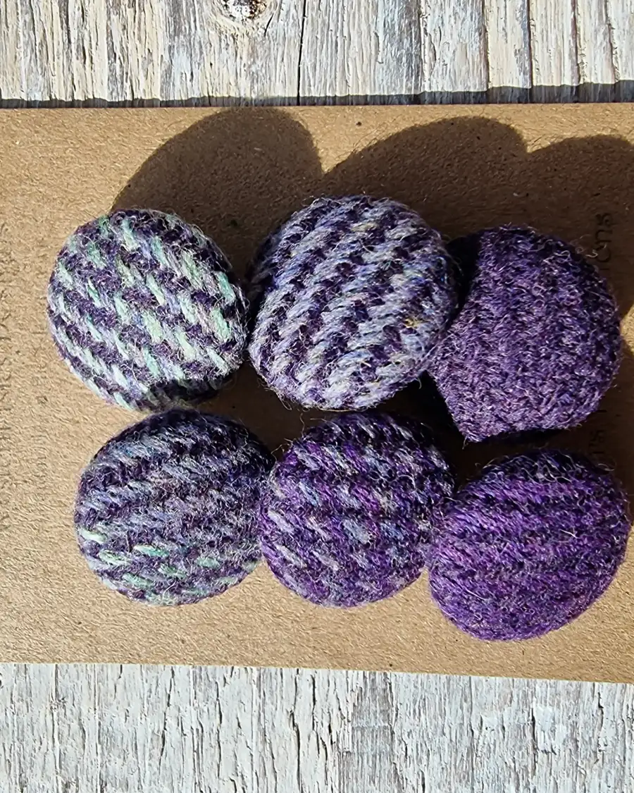 Three Sisters Tweed Buttons - 2 5