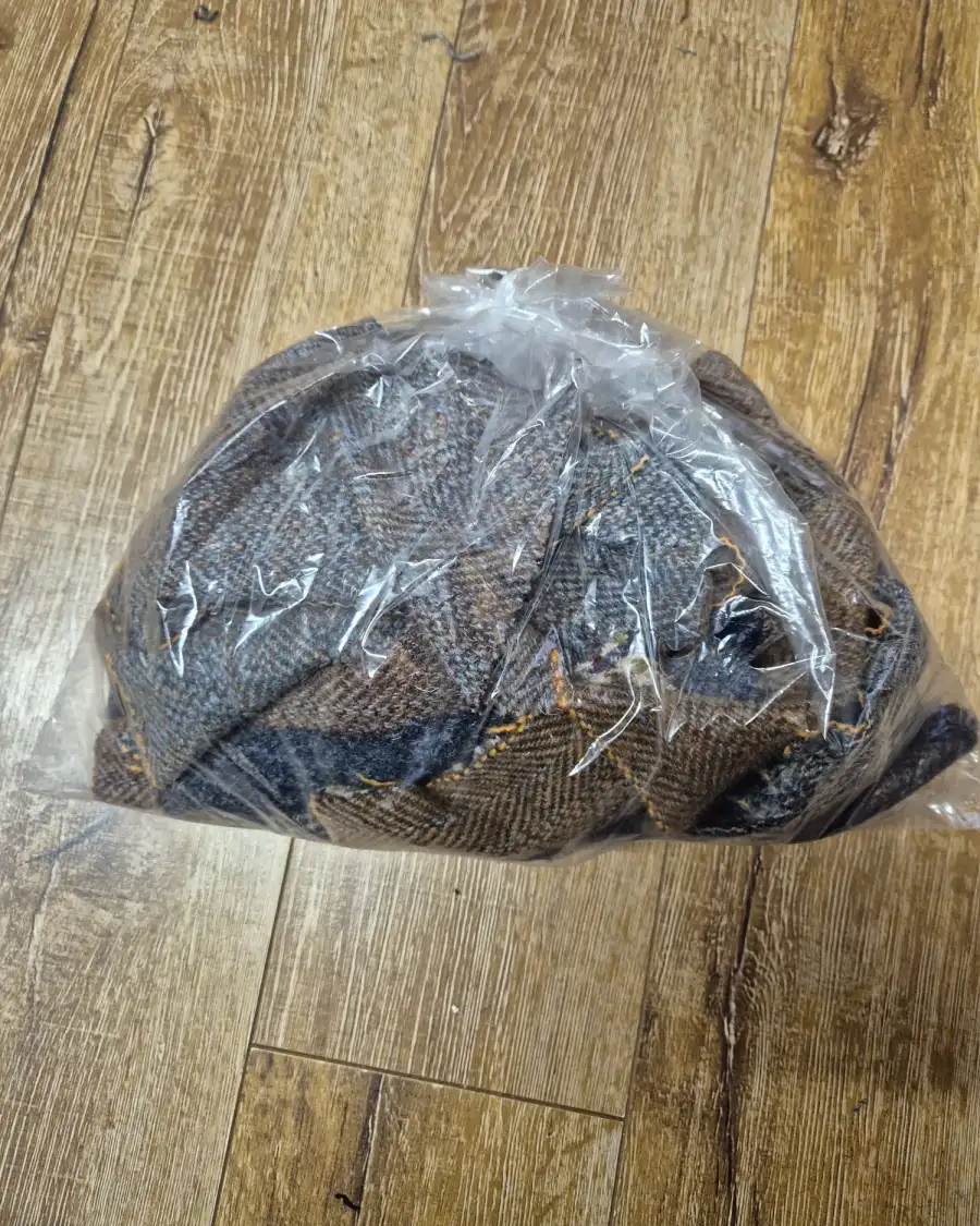 Harris Tweed scraps