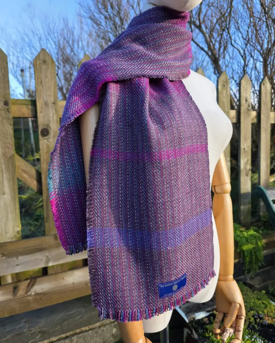 Alpaca-rose scarf