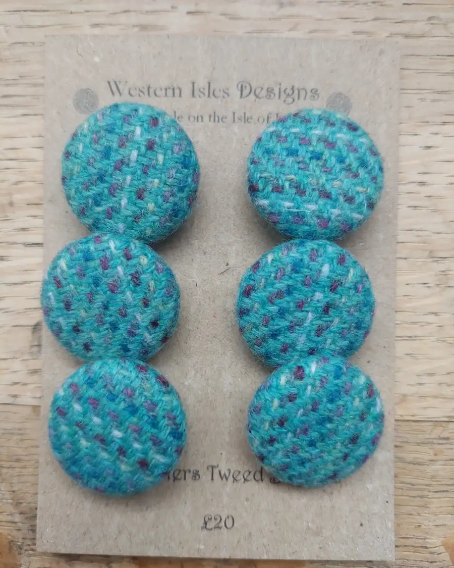 Three Sisters Tweed Buttons