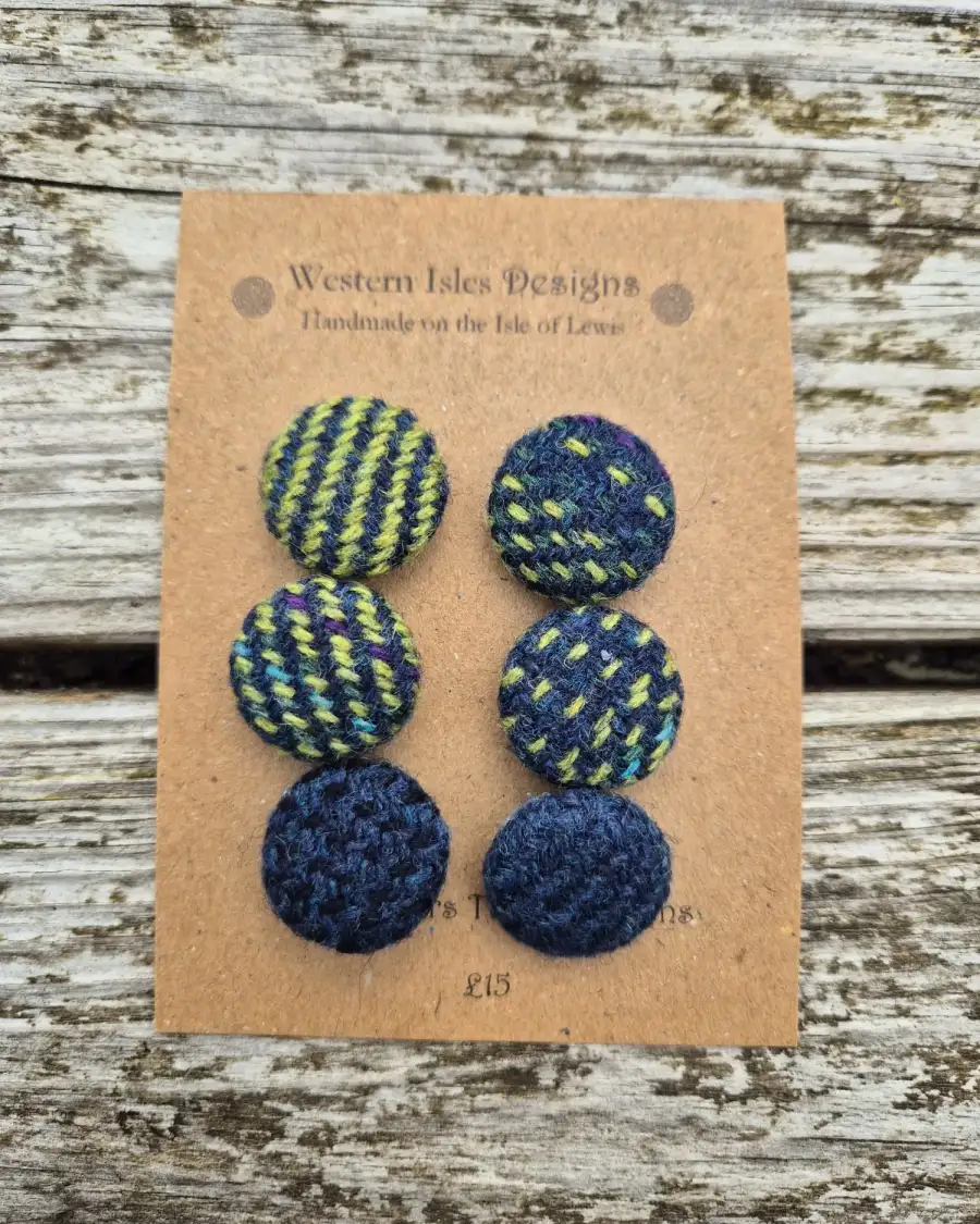 Three Sisters Tweed Buttons - 3 2