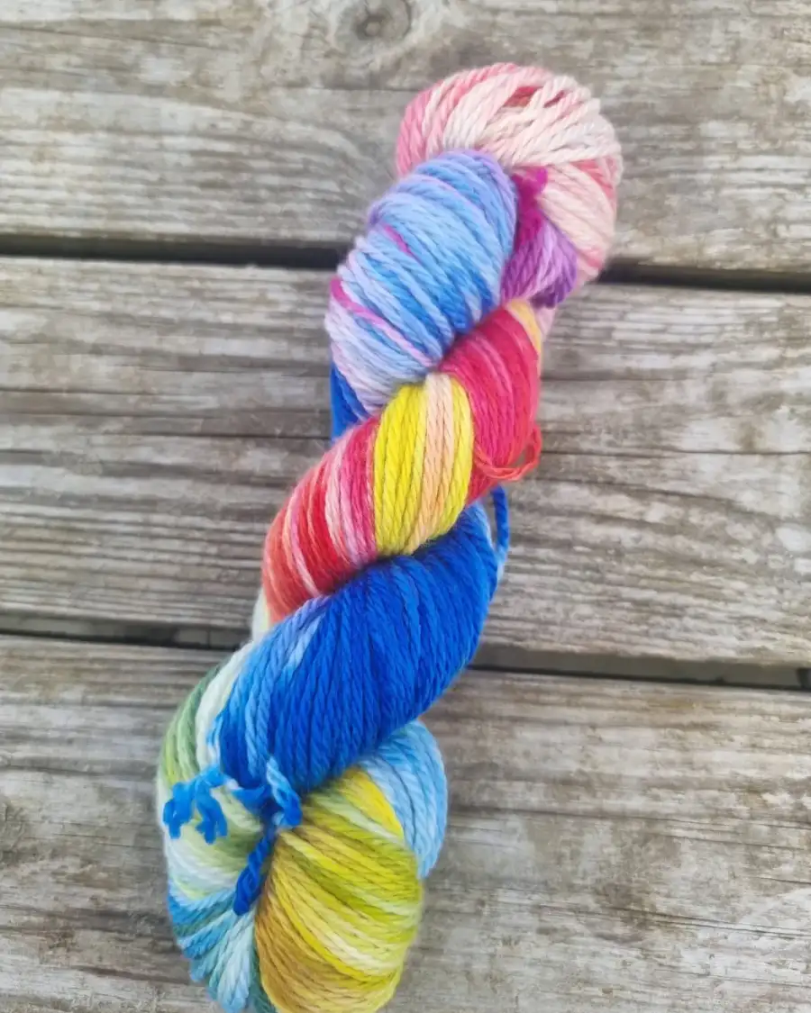 Hand-Dyed Yarn: 100% Merino, aran