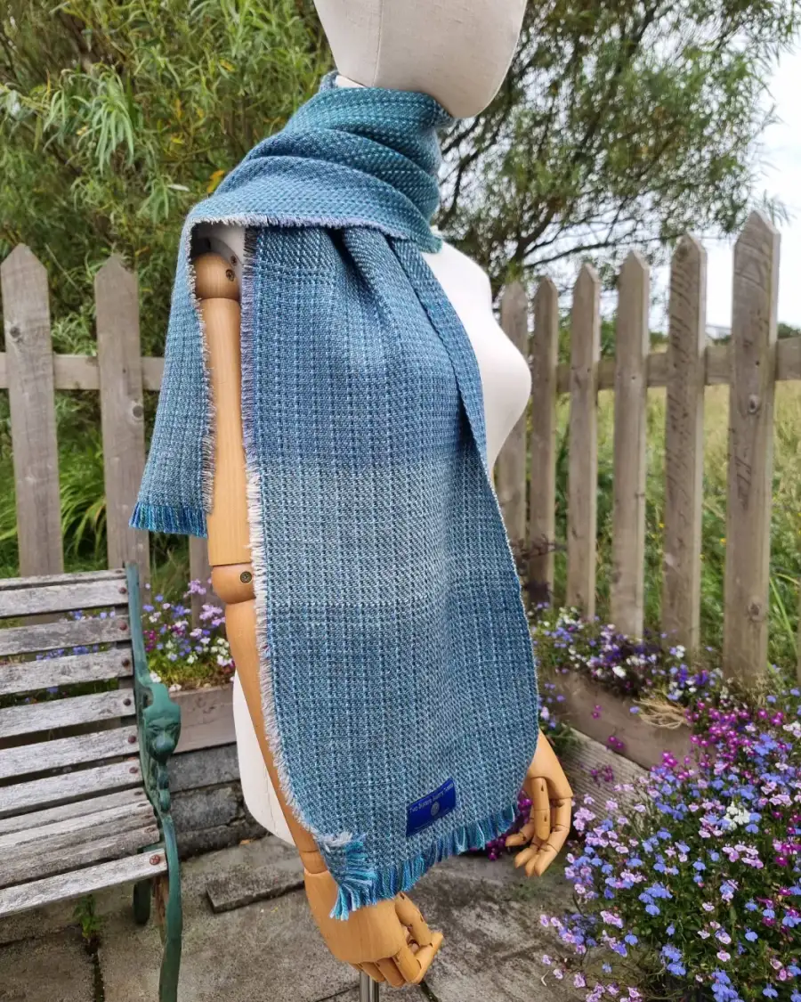 Alpaca-rose scarf