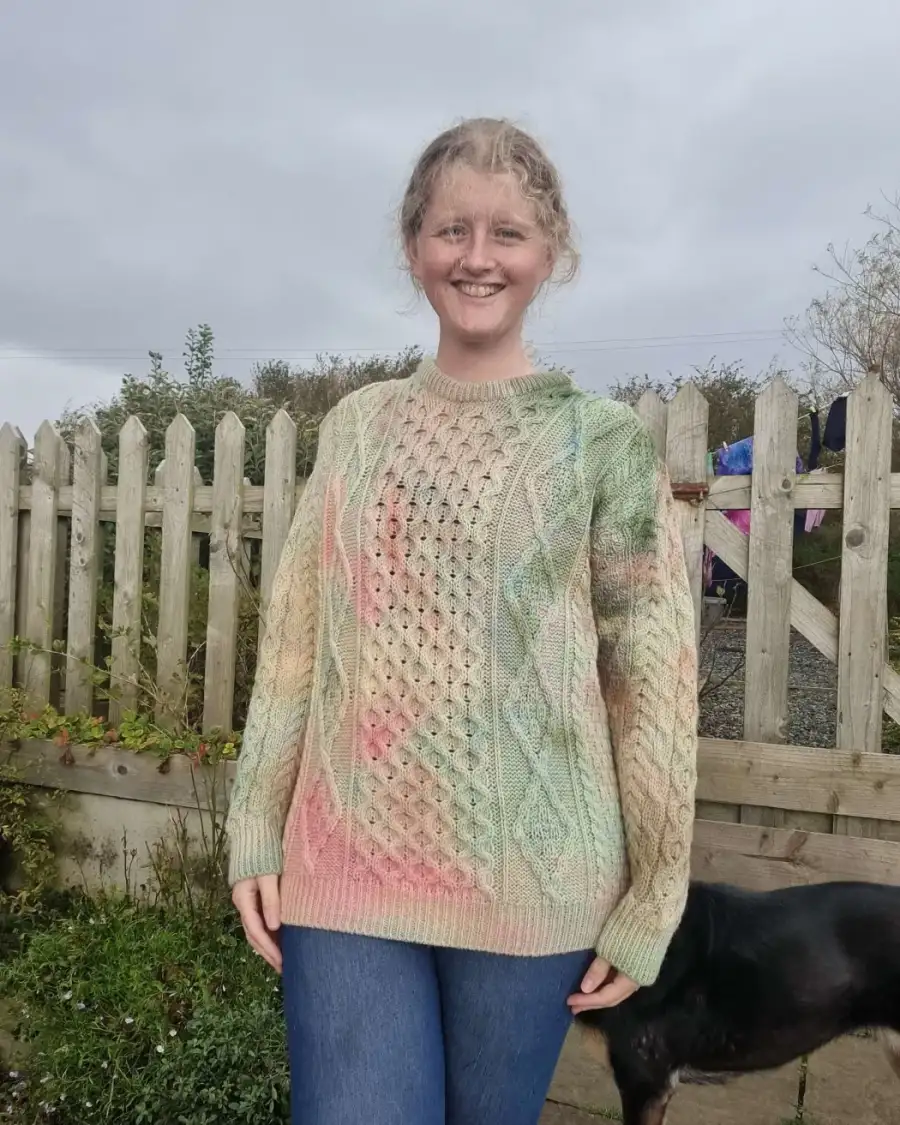 Hand dyed merino wool jumper L