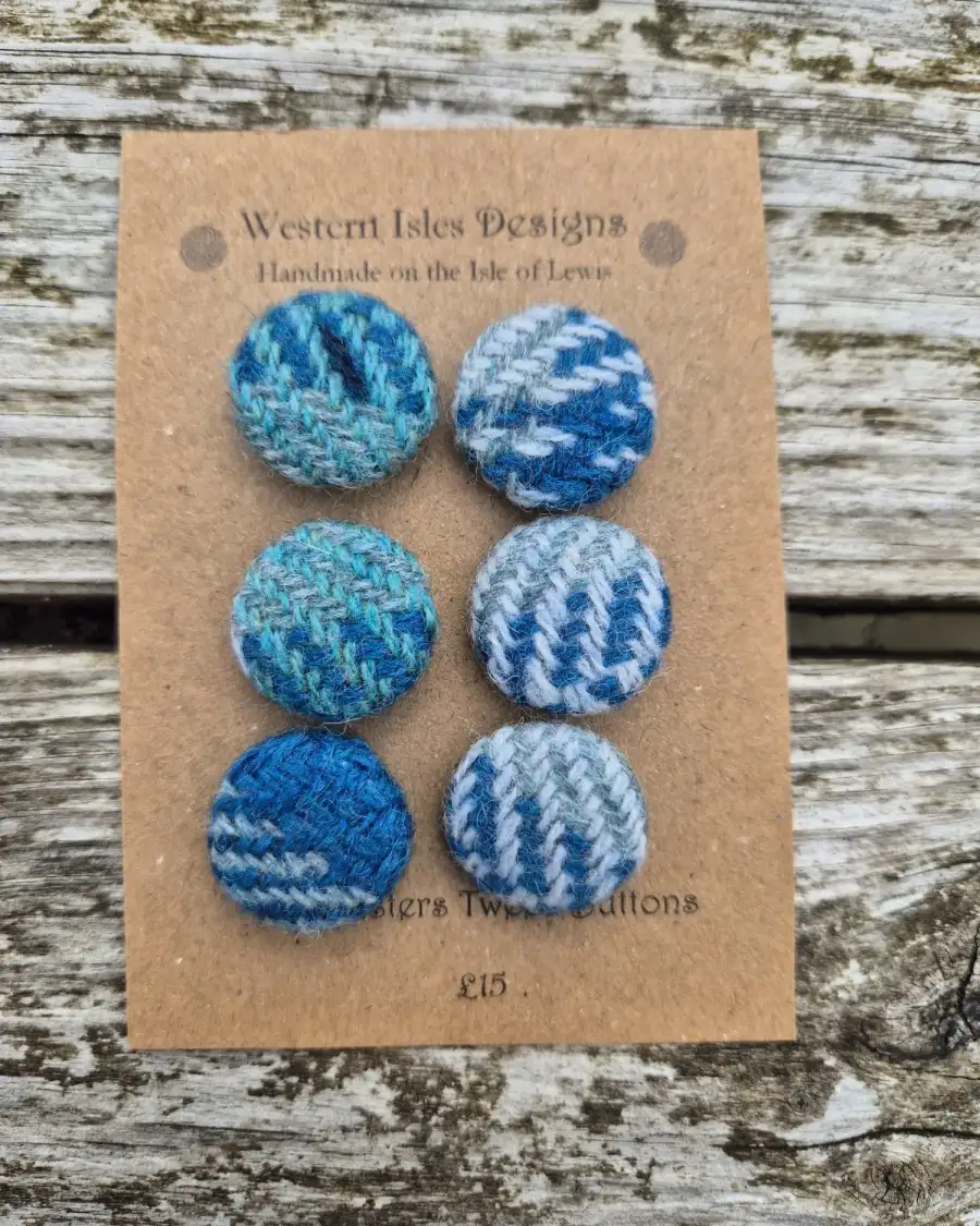 Three Sisters Tweed Buttons