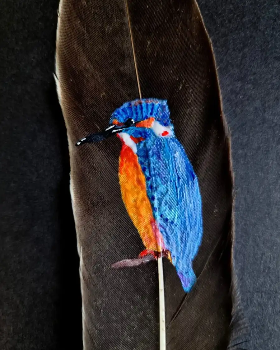 Kingfisher painted on a goose feather