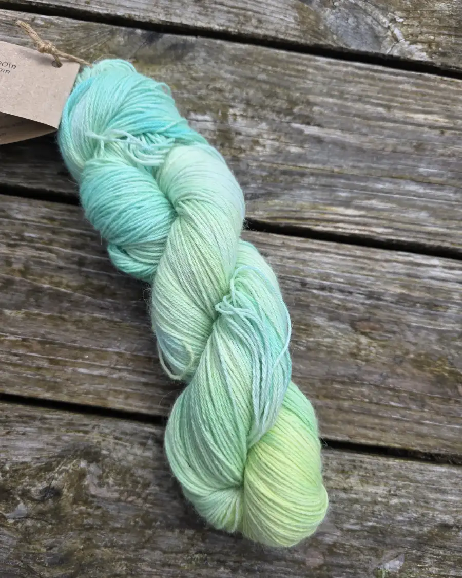Hand-Dyed Yarn: Baby Alpaca, 4 ply - 4 2