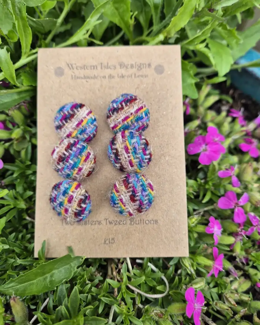 Two Sisters Tweed buttons