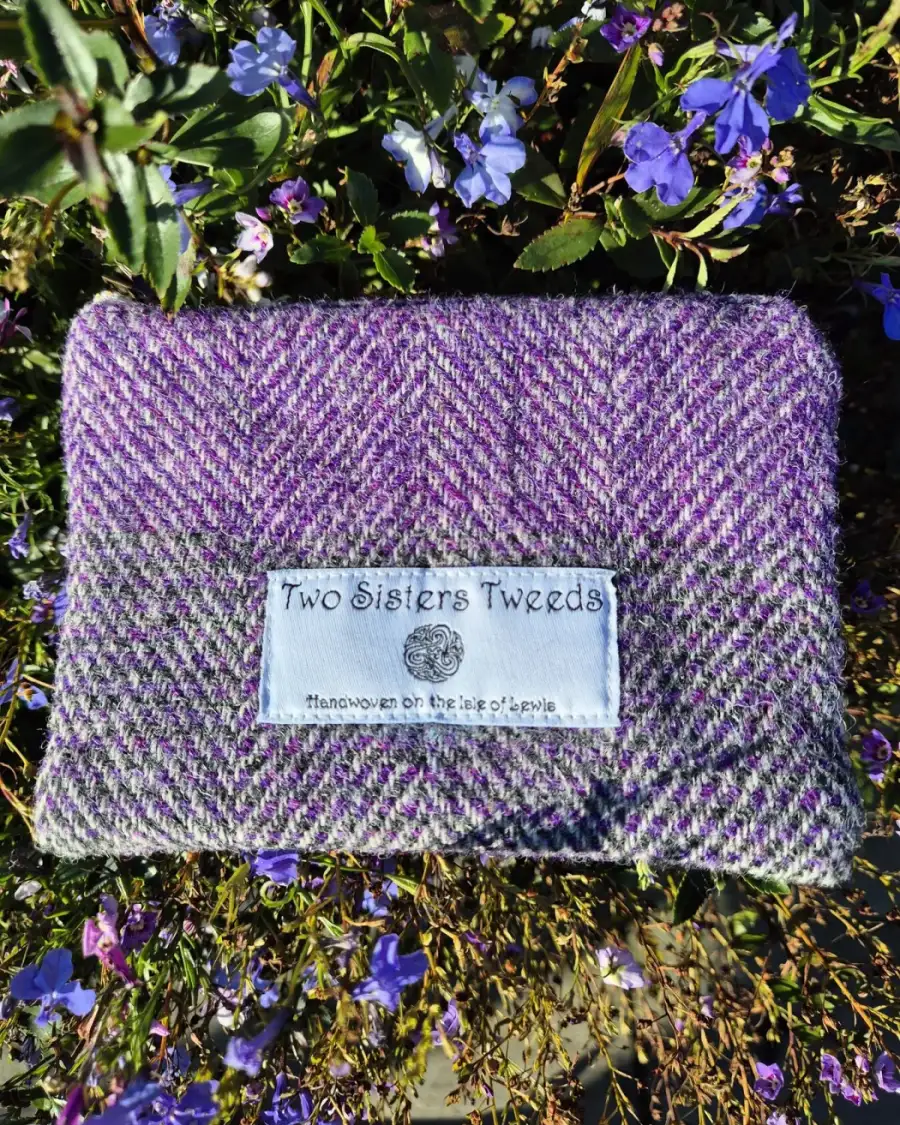 Two Sisters Tweed Zip Purse