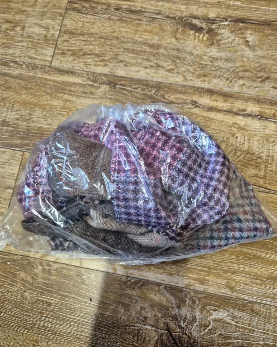 Harris Tweed scraps - 5