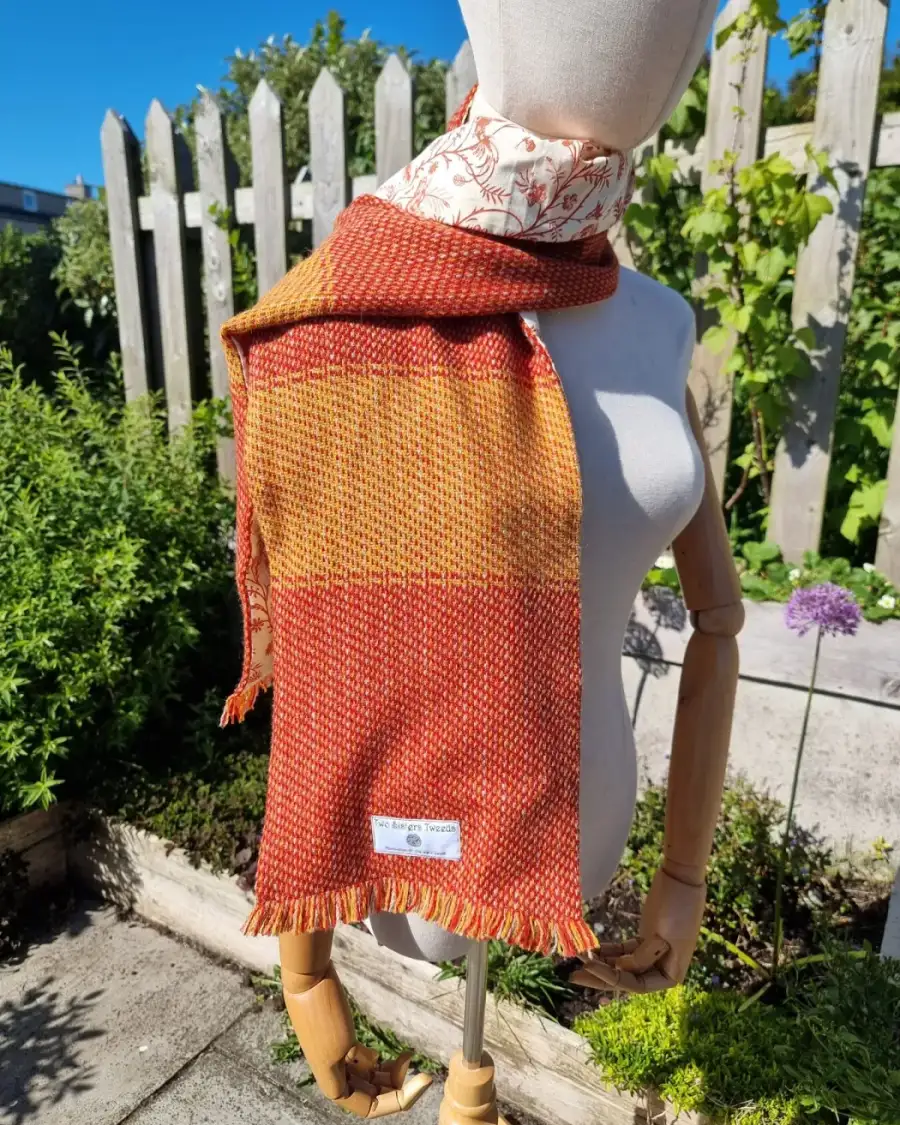 Two Sisters lambswool Tweed scarf