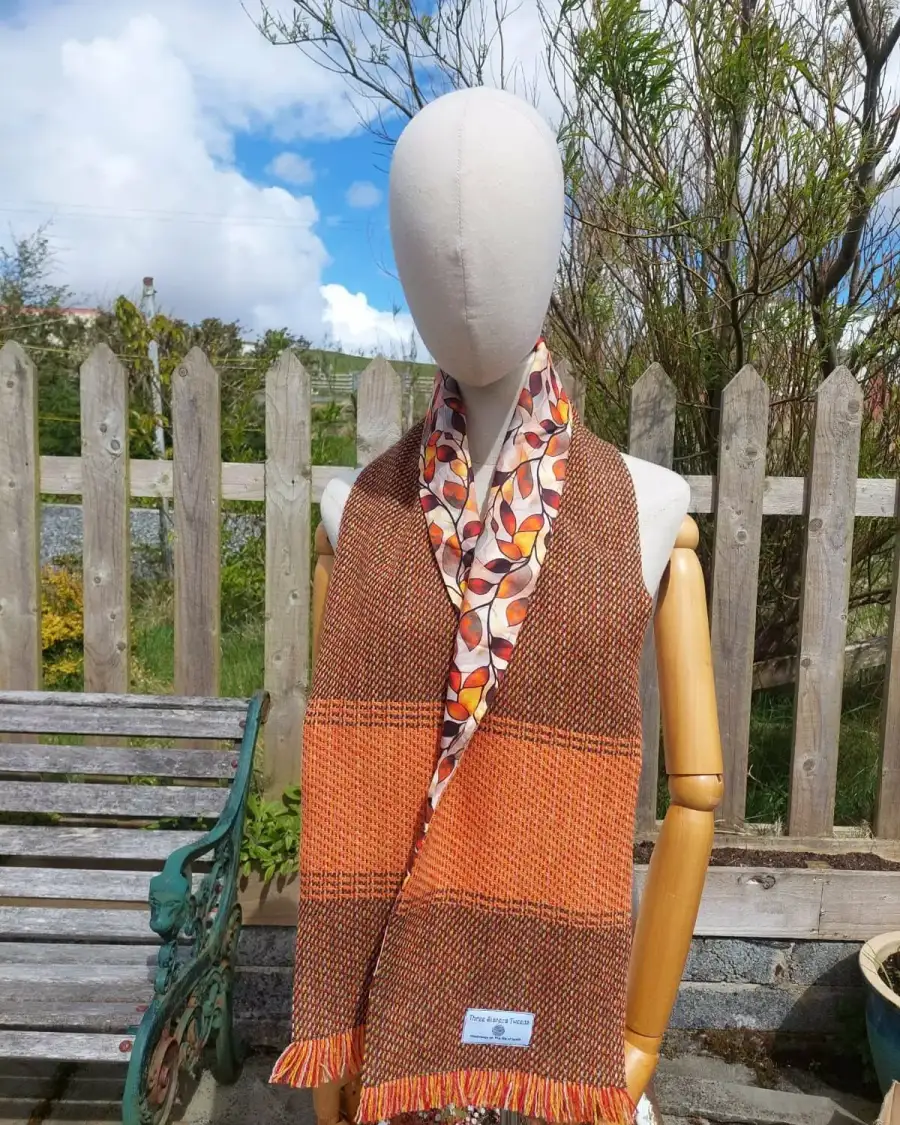 Three Sisters Tweed Scarf - 6