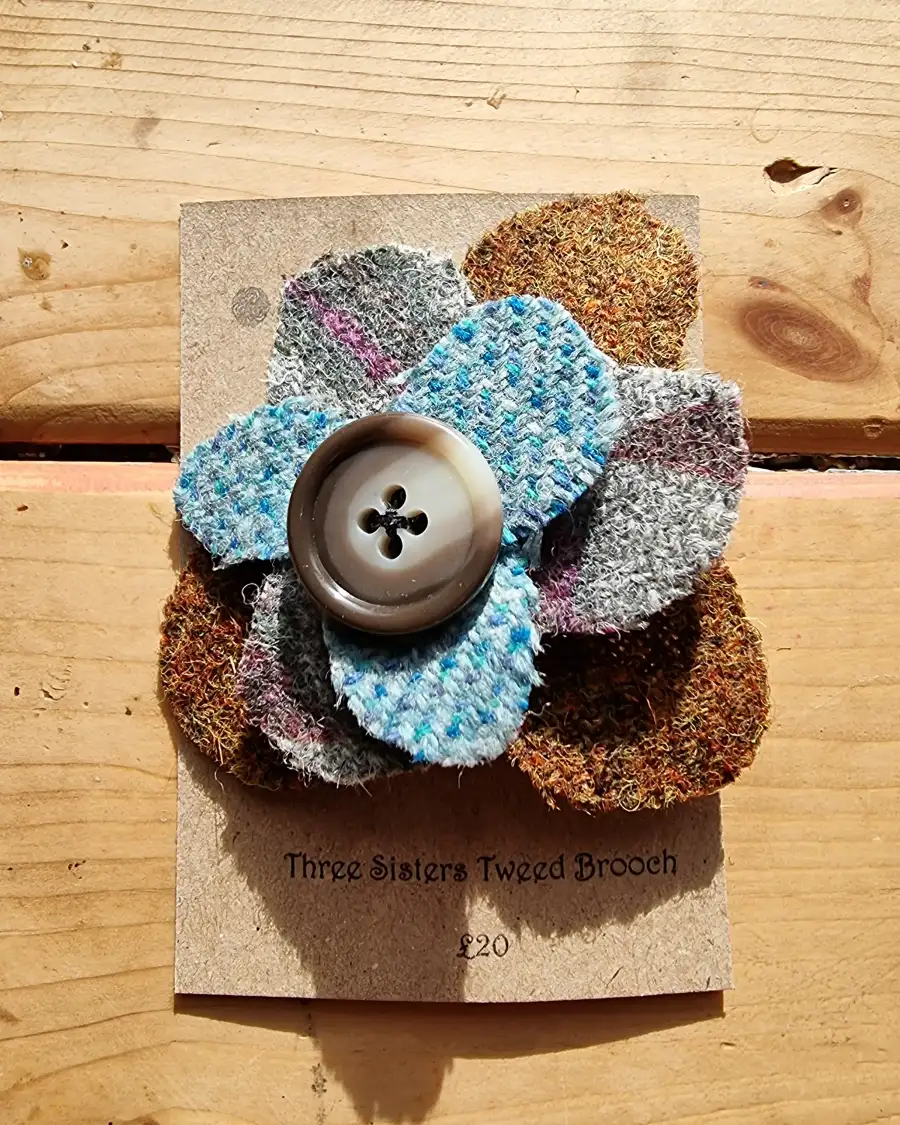 Tweed flower brooch