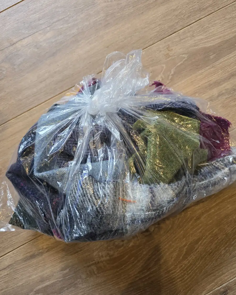Harris Tweed scraps bag