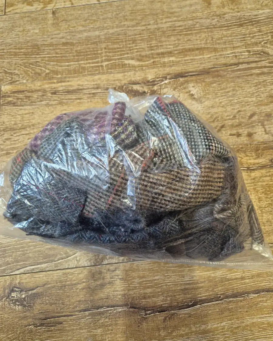 Harris Tweed scraps - 3