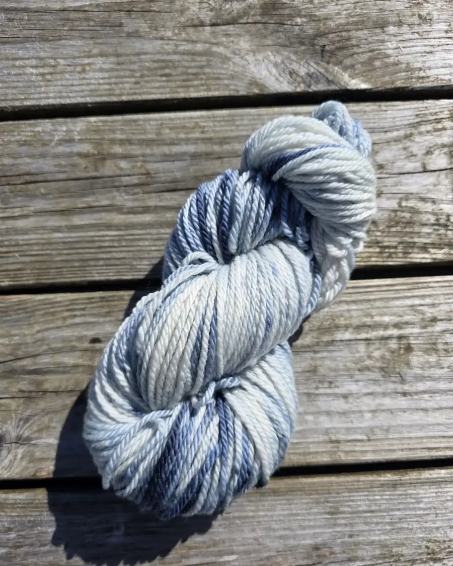 Hand-Dyed Yarn: 100% Merino, aran - 5