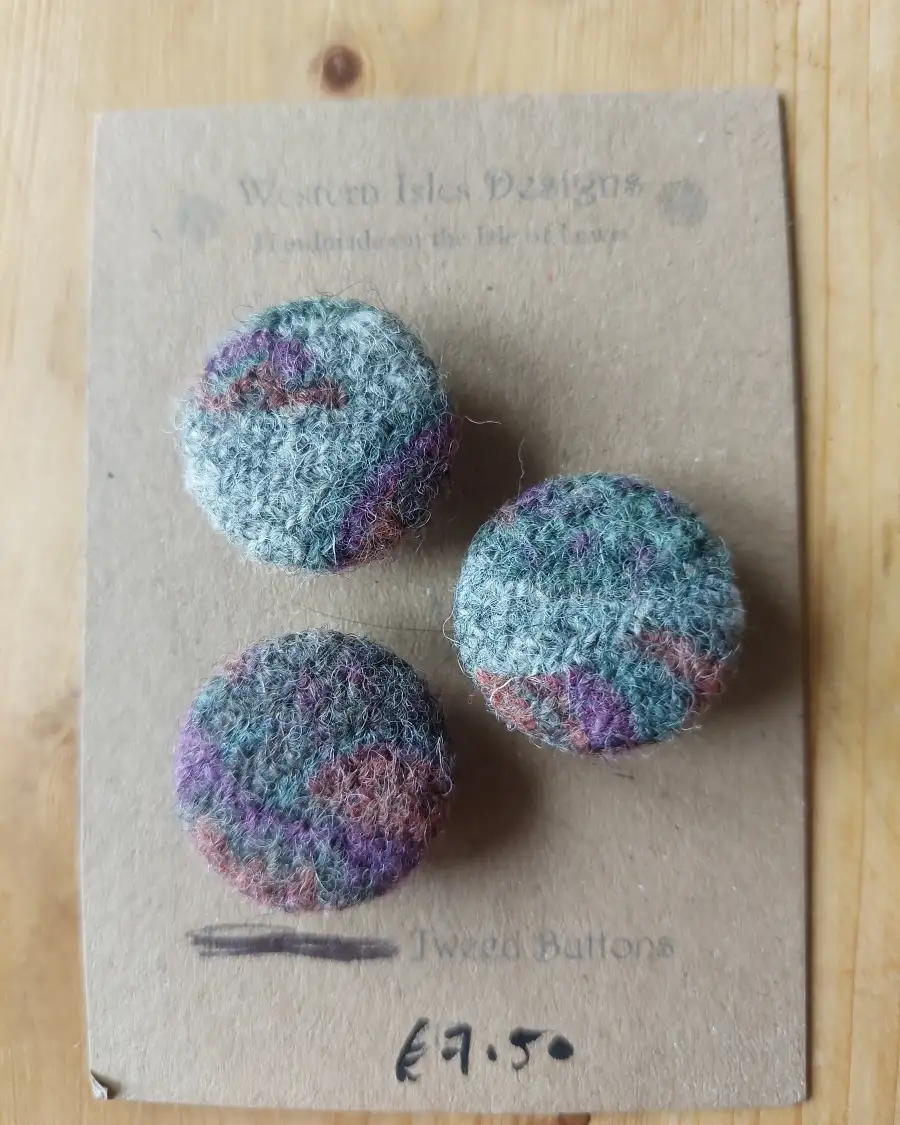 Harris Tweed buttons - 1